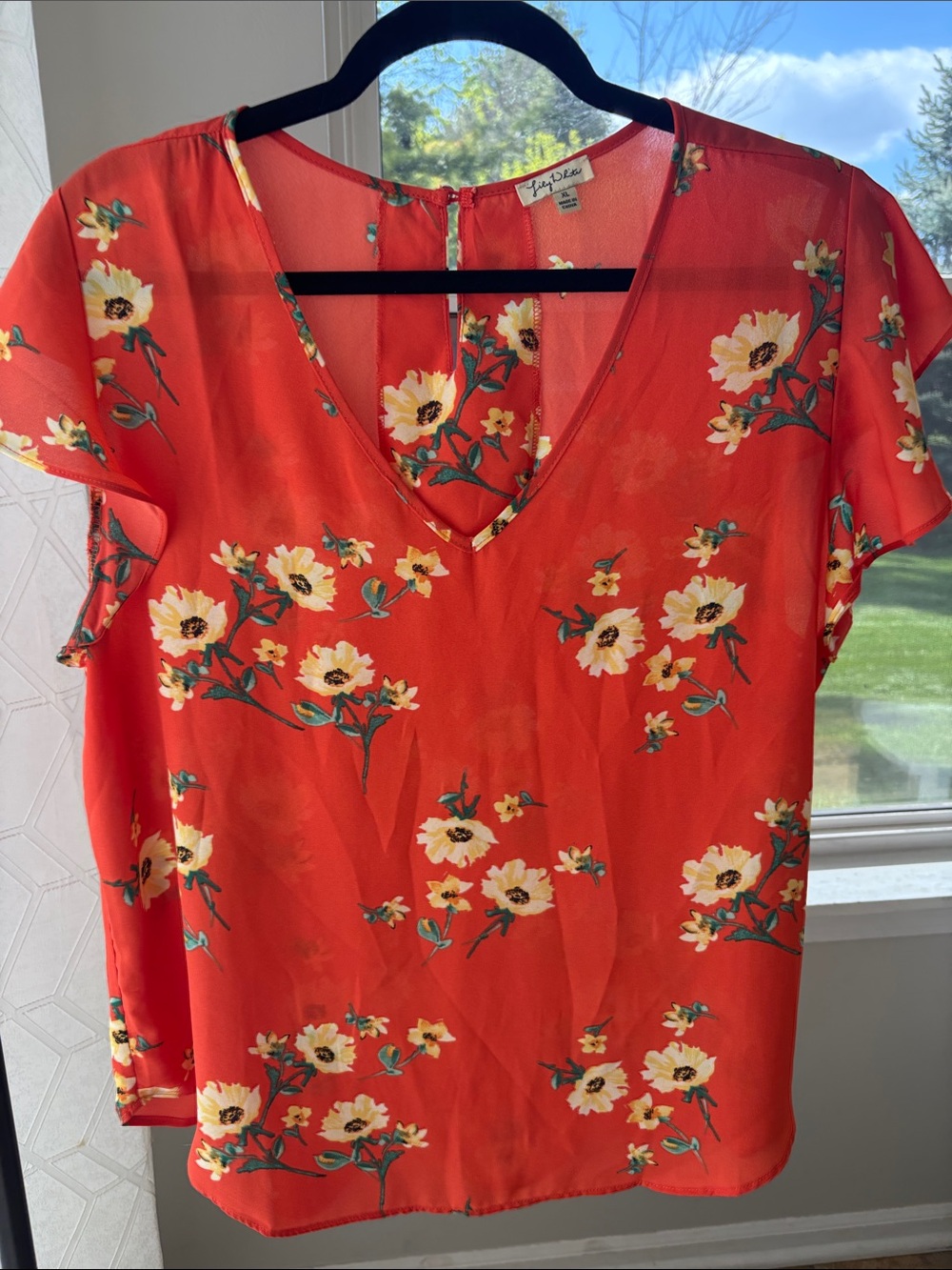 Lily White Coral-Red Floral V-Neck Short Sleeve Blouse